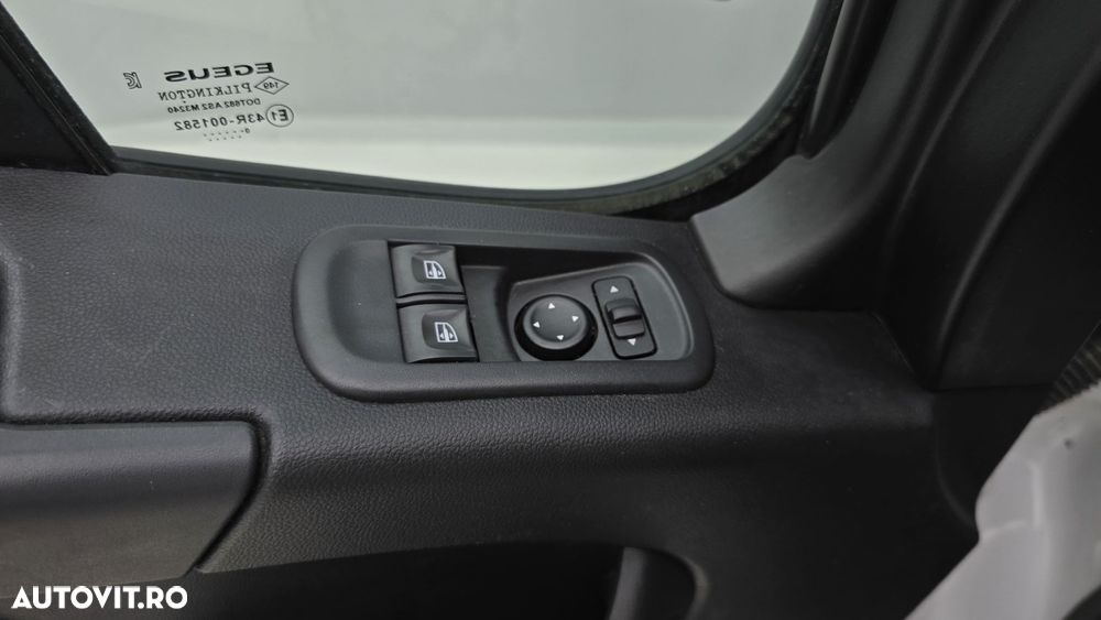 Renault Master - 11