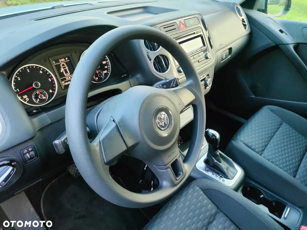 Volkswagen Tiguan - 9