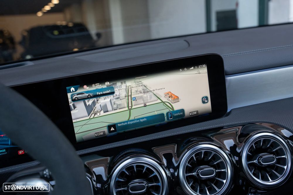 Mercedes-Benz A 35 AMG 4Matic - 39