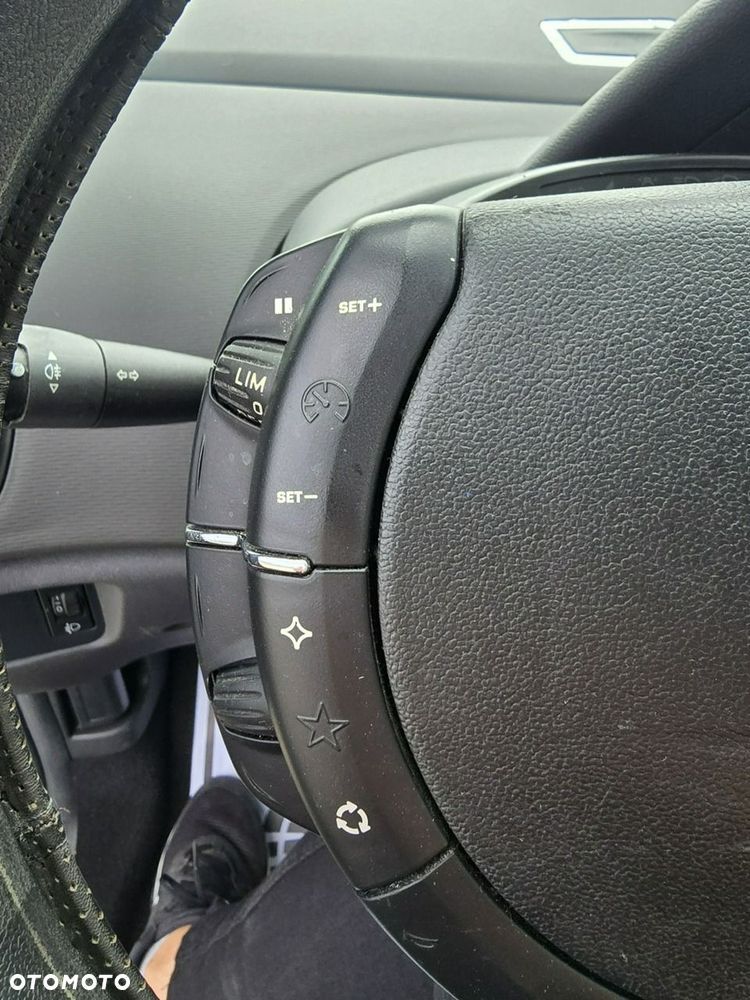 Citroën C4 Picasso - 15