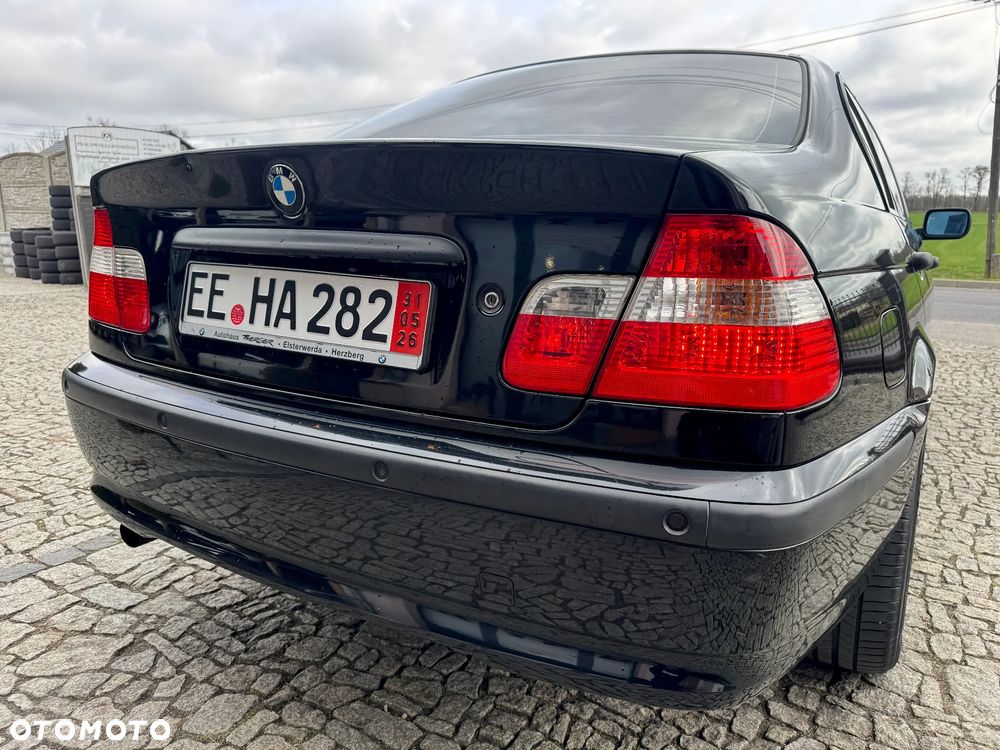 BMW Seria 3 318i Edition Exclusive - 11