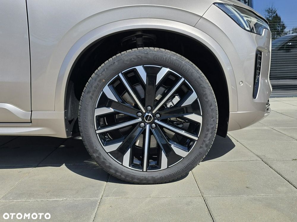 Volvo XC 90 T8 AWD Plug-In Hybrid Ultra Dark 7os - 7