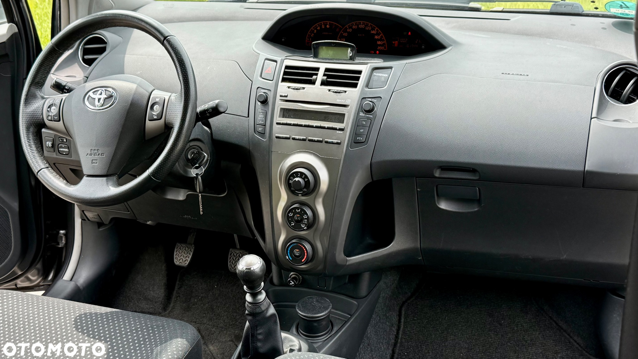 Toyota Yaris - 21