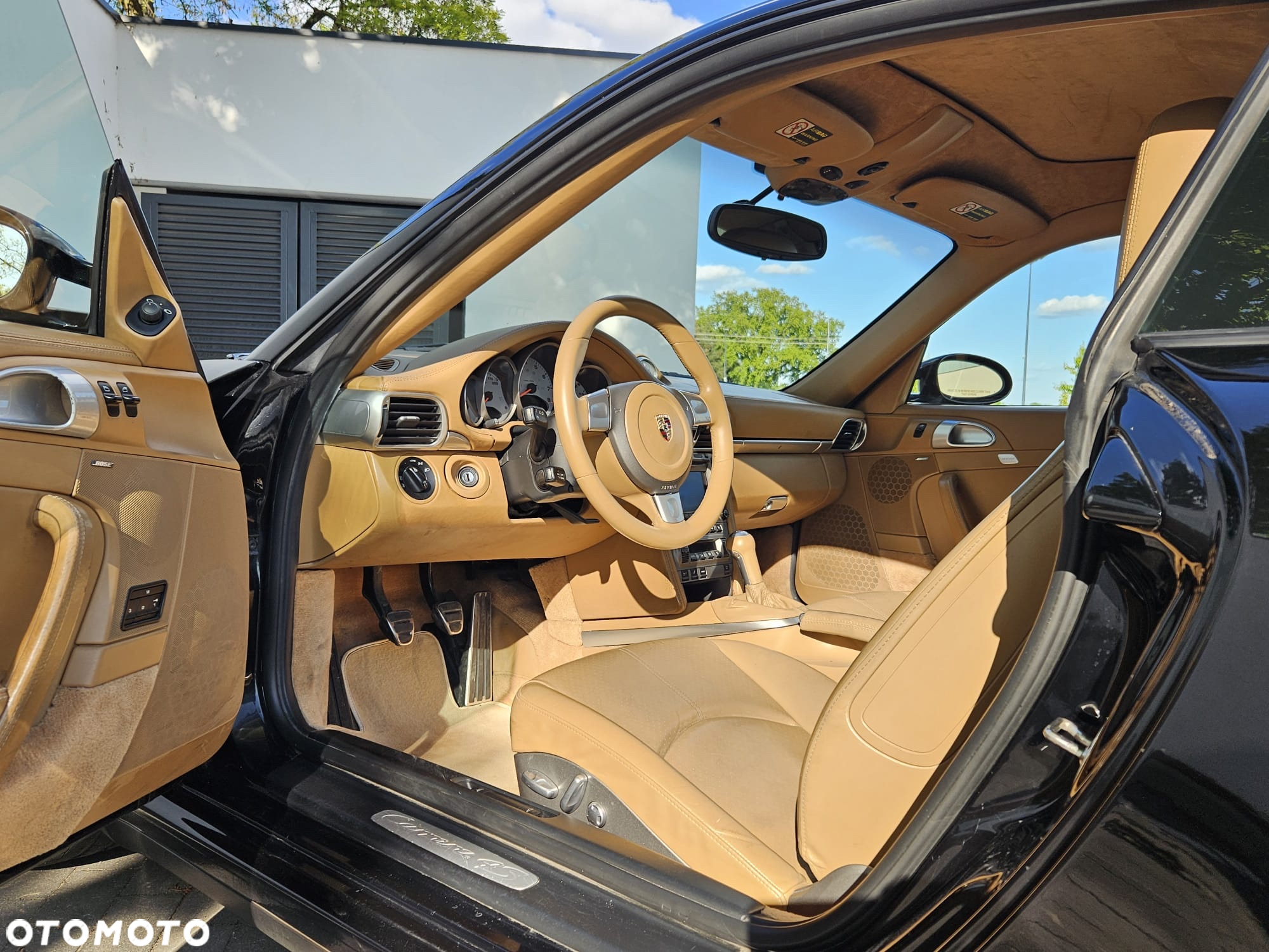 Porsche 911 Carrera 4S - 18