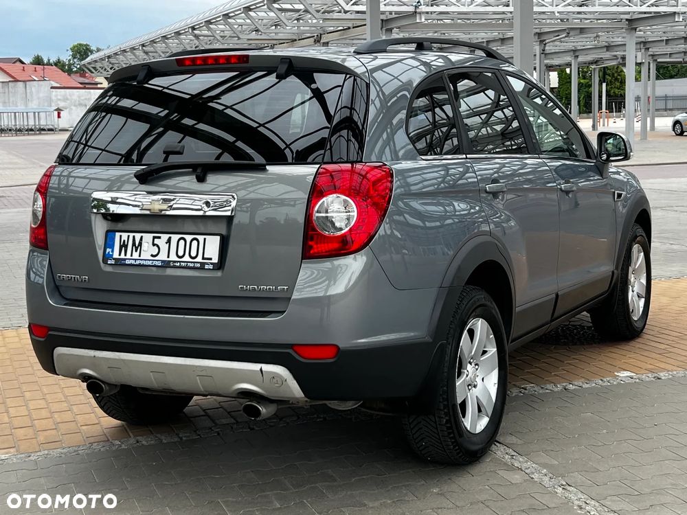 Chevrolet Captiva - 8