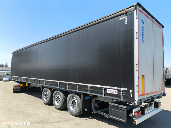 Schmitz Cargobull Firanka Standard/podnoszony dach