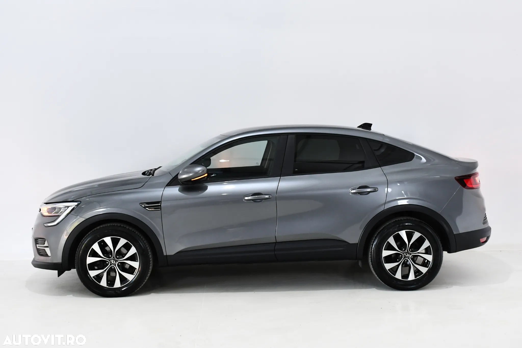 Renault Arkana - 2