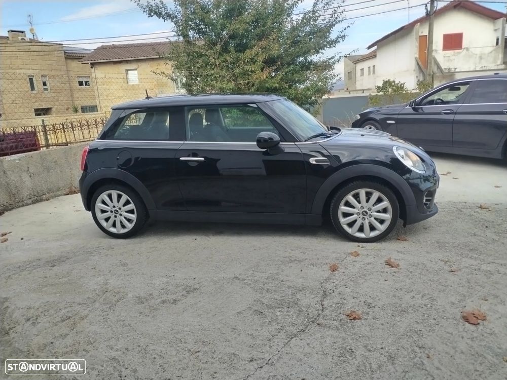 MINI 3 Portas One D - 4