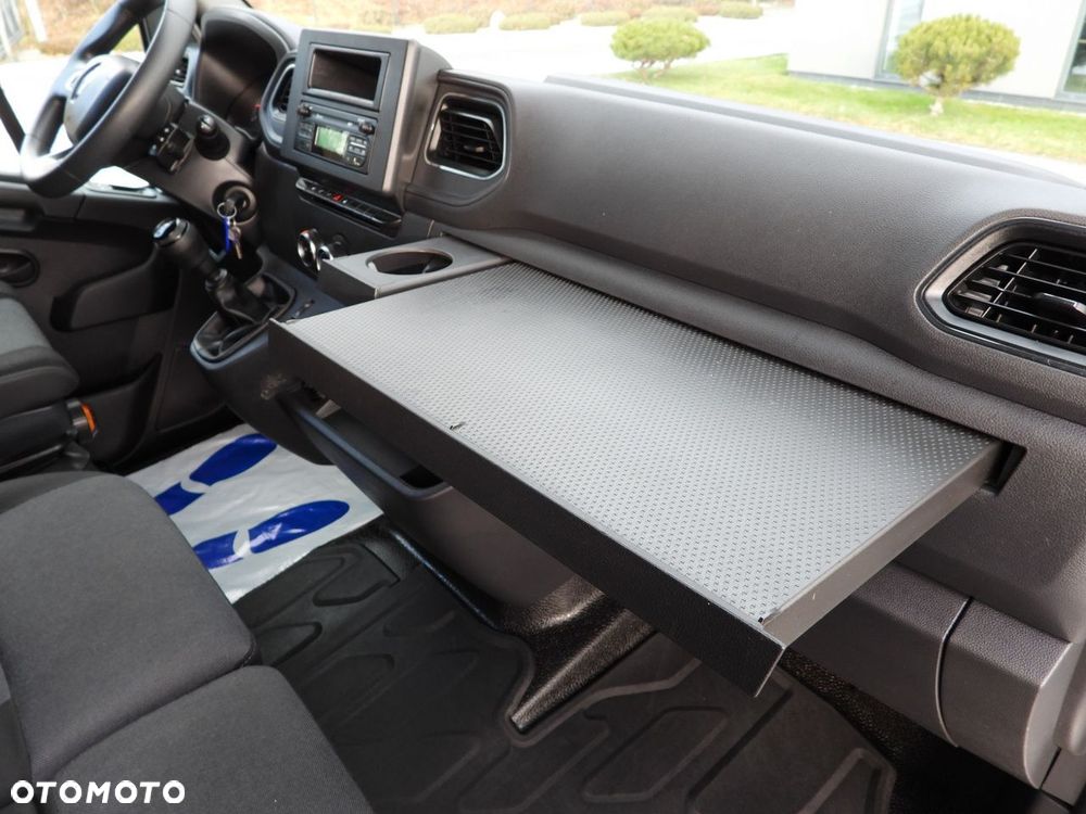 Renault MASTER PLANDEKA 10 PALET WEBASTO TEMPOMAT LEDY PNEUMATYKA KLIMATYZACJA  165KM - 39