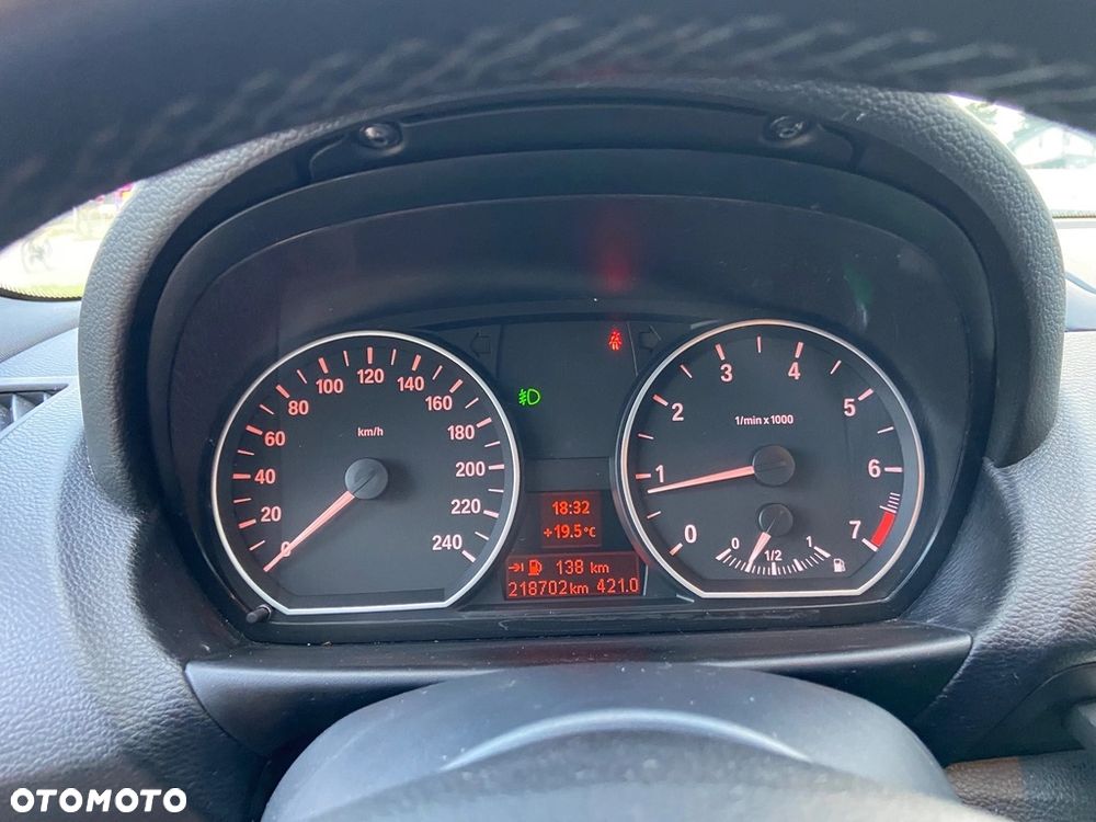 BMW Seria 1 116i - 21