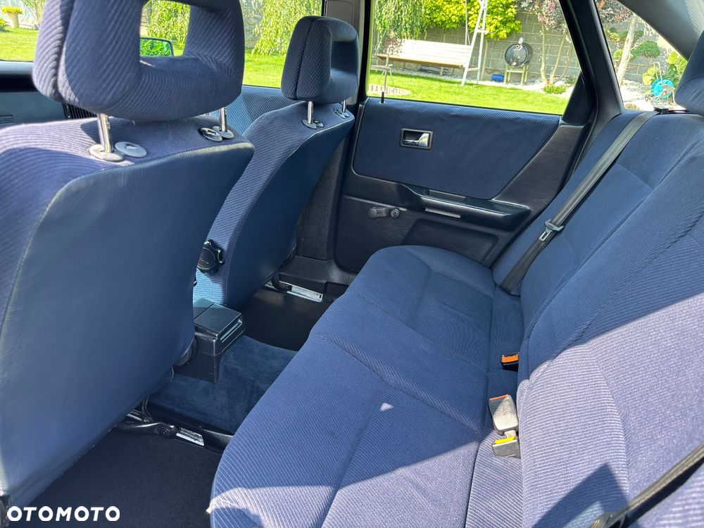 Audi 80 2.0 E - 11