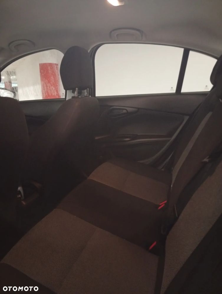 Fiat Tipo 1.4 16v Easy - 9