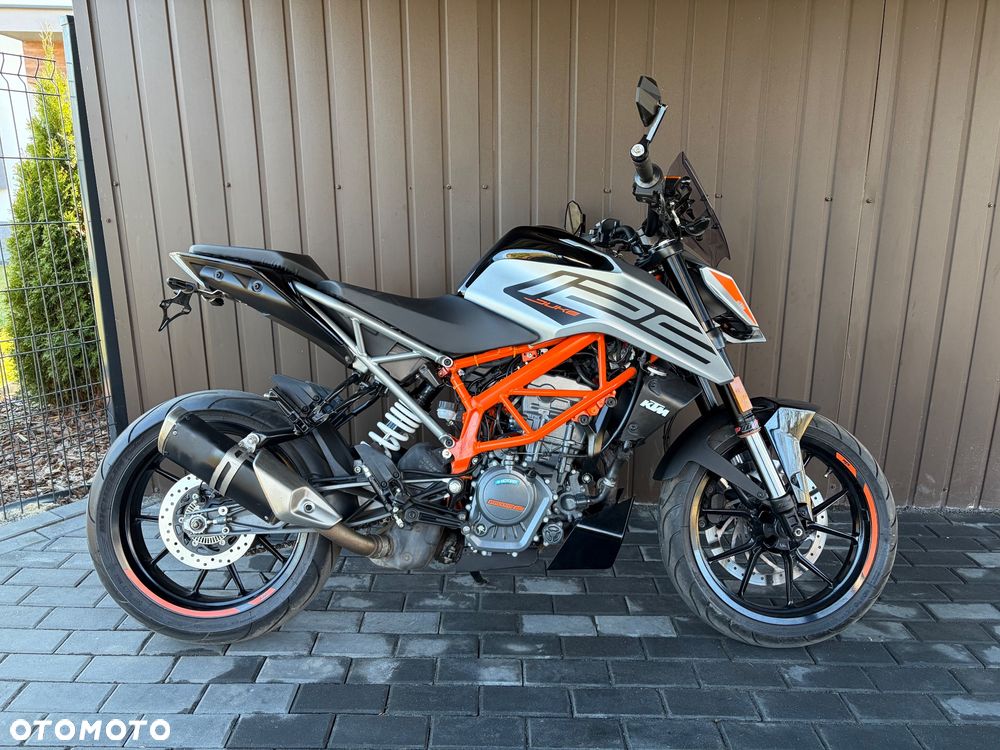 KTM Duke - 23