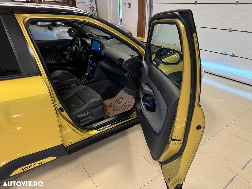 Toyota Yaris Cross Hybrid 130 1.5 VVT-i Style Plus - 9