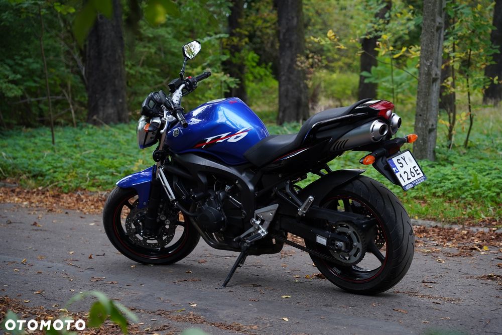Yamaha FZ6 - 2