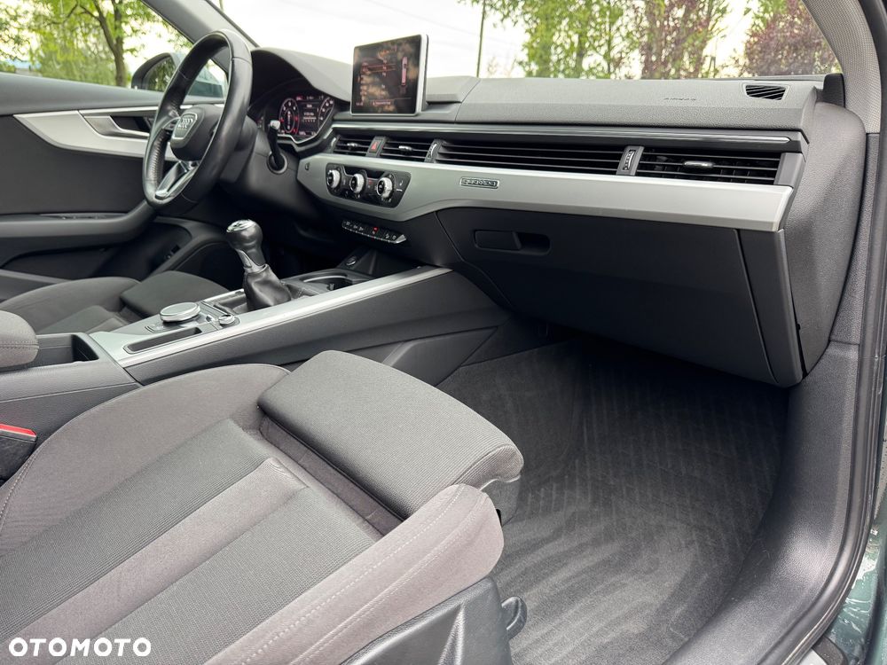 Audi A4 Allroad 2.0 TDI Quattro S tronic - 24
