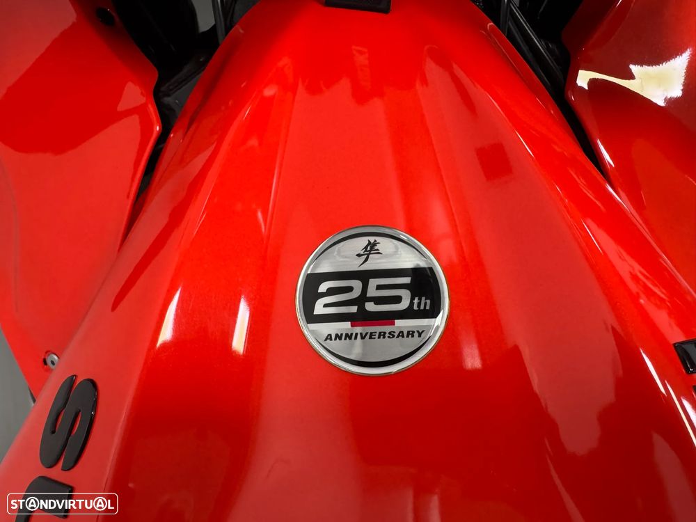 Suzuki Hayabusa GSX 1300 R 25th Anniversary - 7