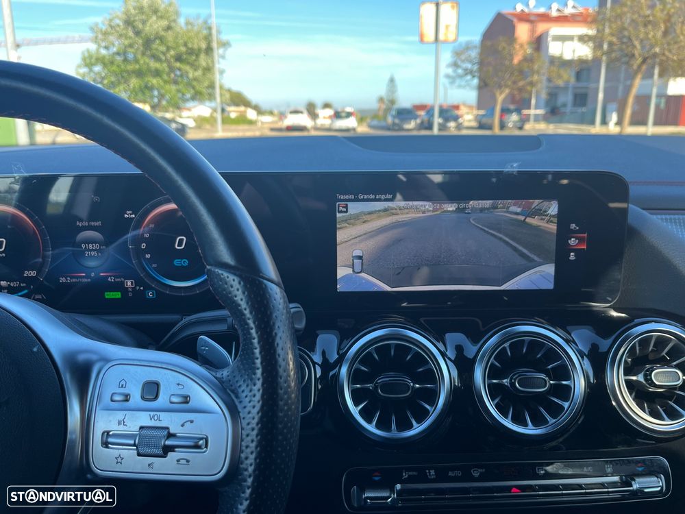 Mercedes-Benz EQA 250 AMG Line - 24