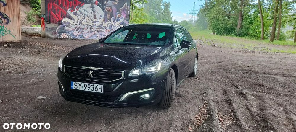 Peugeot 508 1.6 e-THP Allure S&S - 36