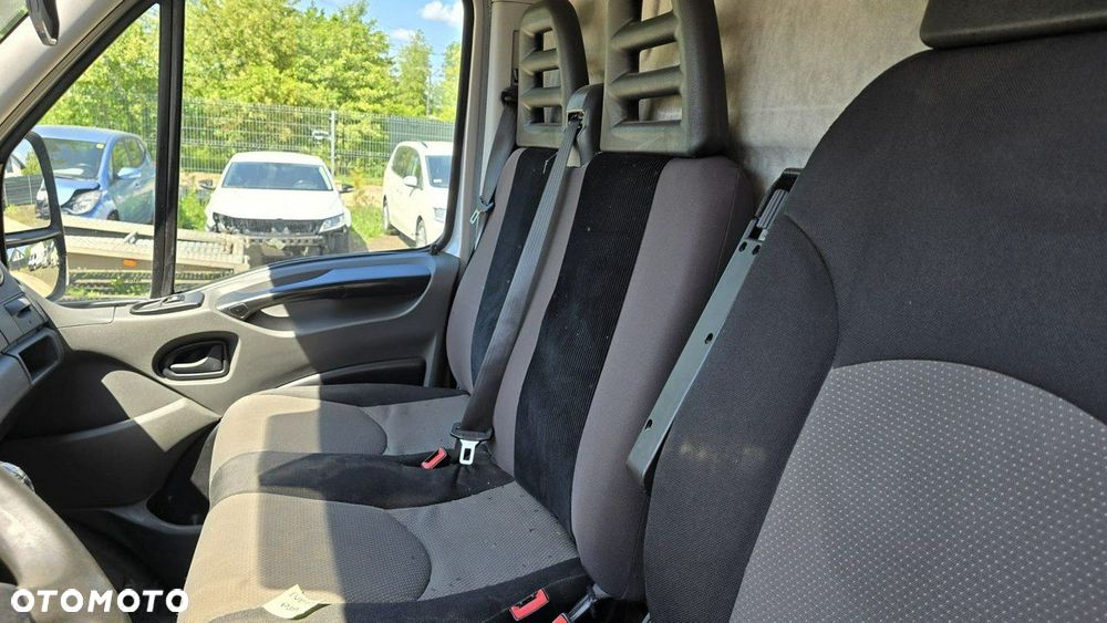 Iveco Daily 35S15 - 13
