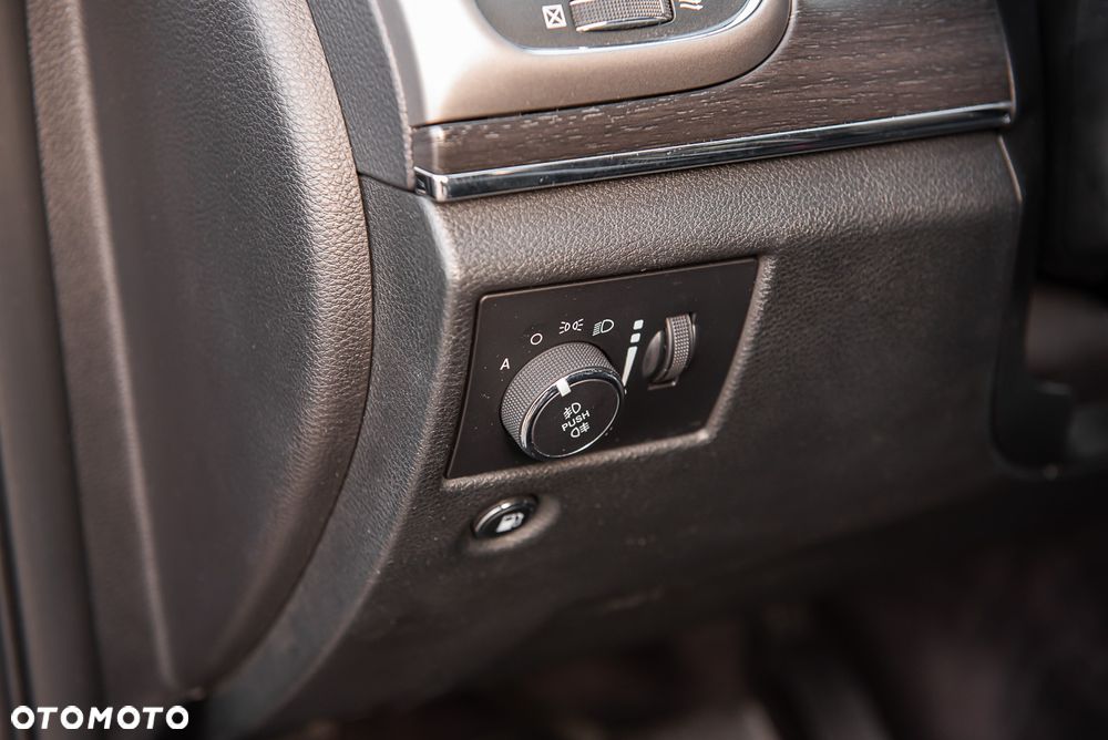 Jeep Grand Cherokee 3.0 CRD Night Eagle - 22