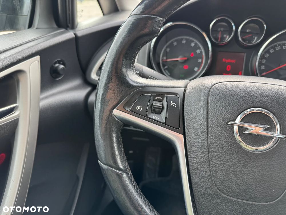 Opel Astra 1.4 Turbo Design Edition - 14