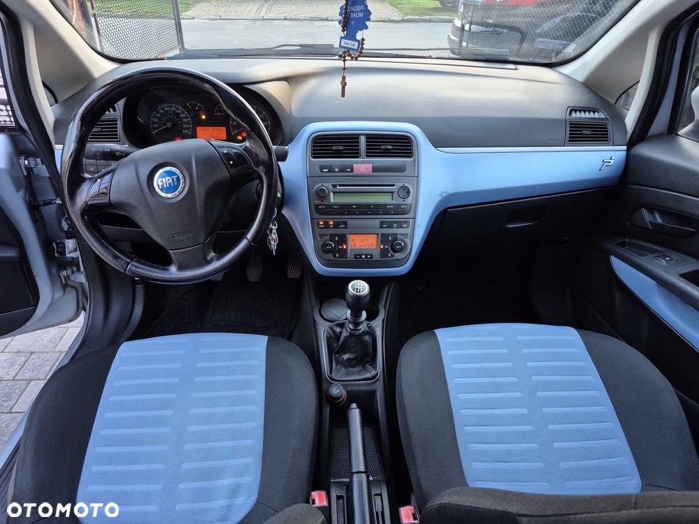 Fiat Grande Punto - 6