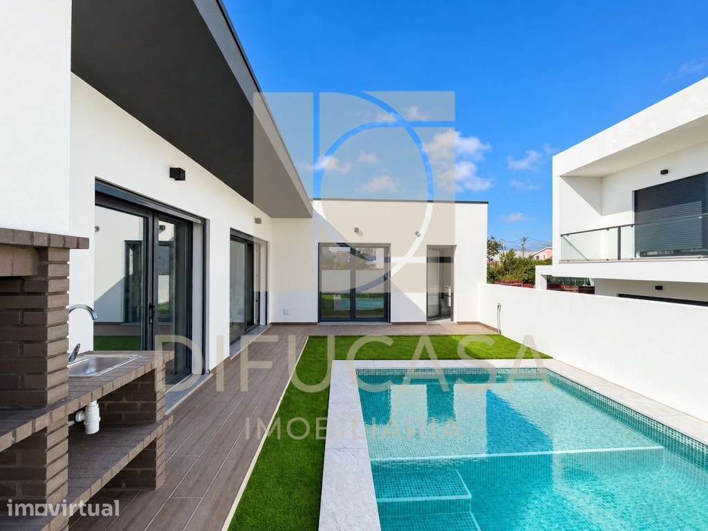 R289 Moradia Isolada Térrea T4 com Piscina - Grande imagem: 2/37