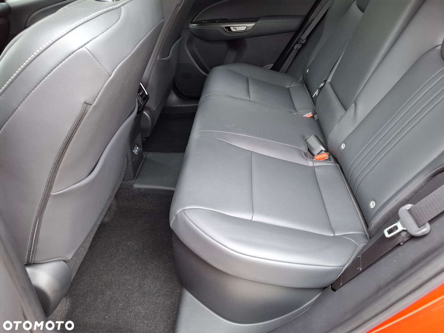 Lexus NX - 18