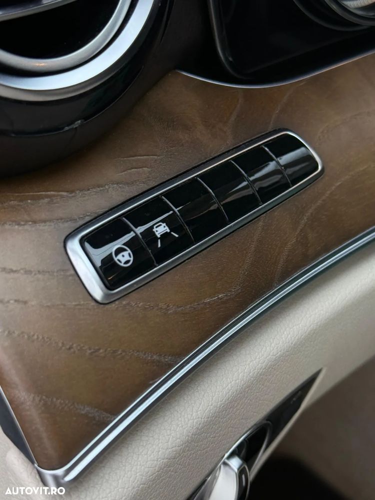 Mercedes-Benz E 220 d 4MATIC 9G-TRONIC - 10