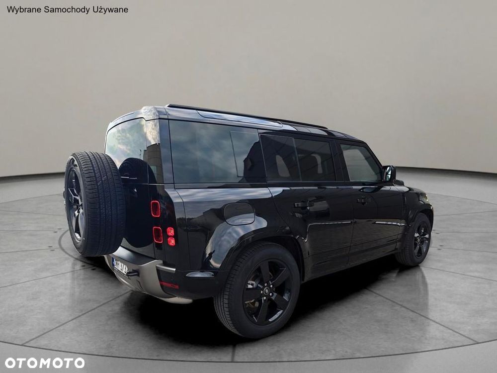 Land Rover Defender - 7