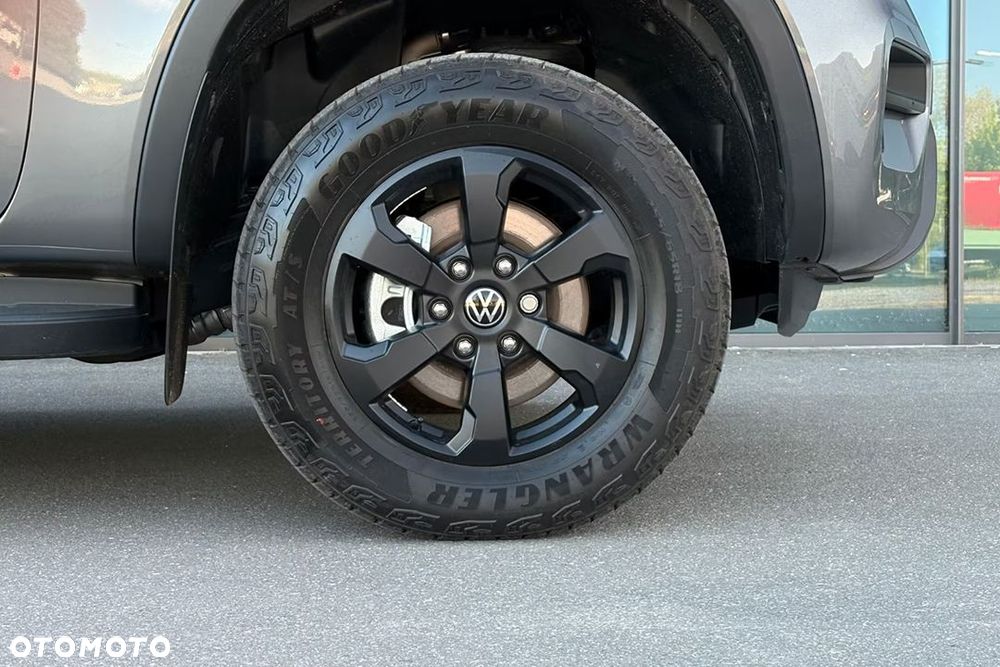 Volkswagen Amarok - 17