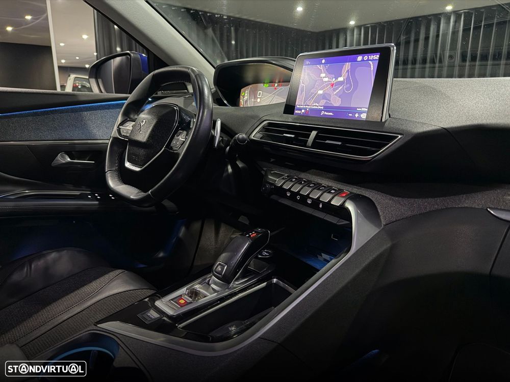 Peugeot 3008 1.6 BlueHDi Allure EAT6 - 38