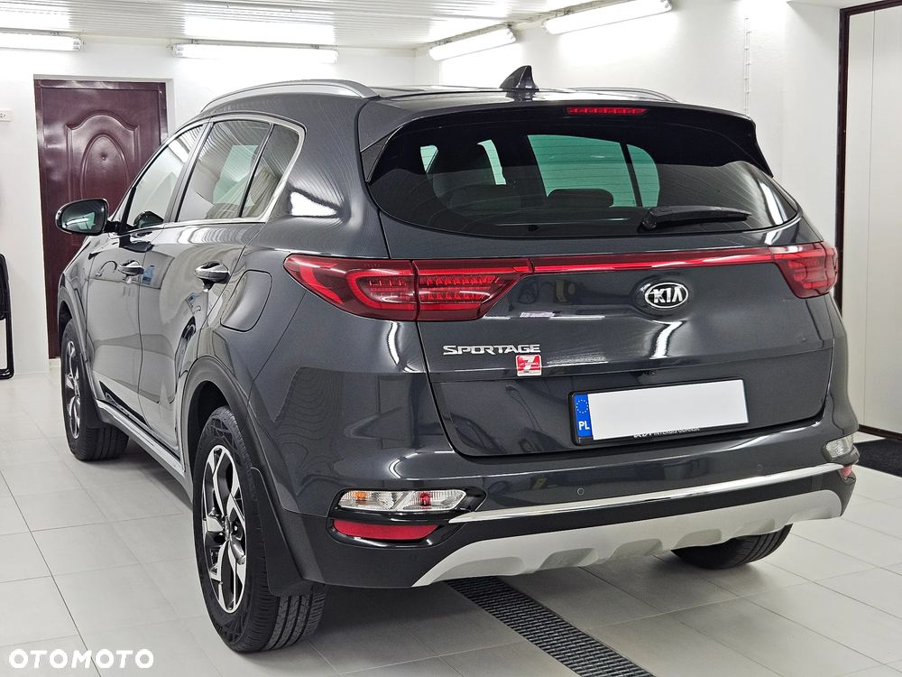 Kia Sportage 1.6 GDI L Business Line Plus 2WD - 2