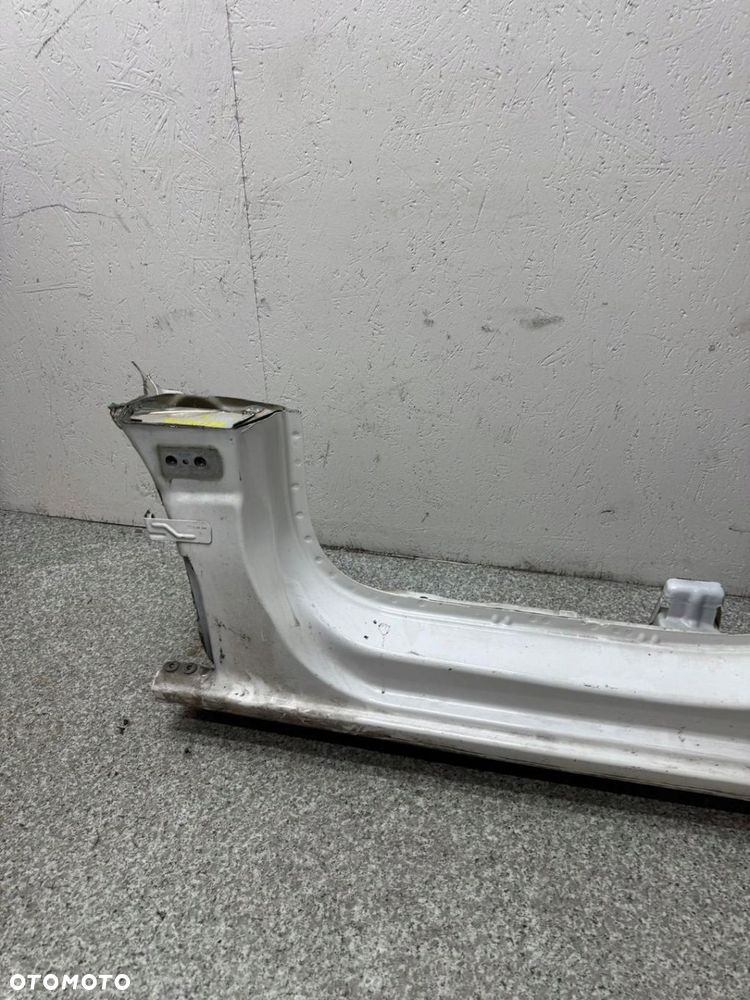 PRÓG LEWY COMBO E 2019-2025 BERLINGO PARTNER IV - 2