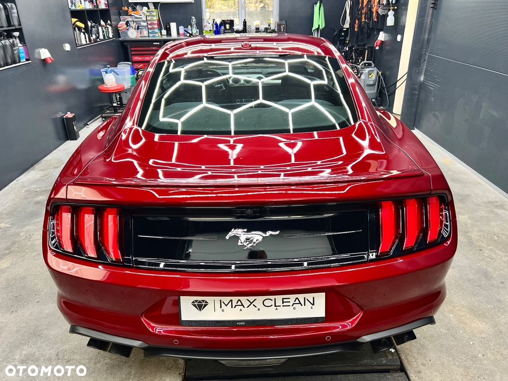 Ford Mustang - 17