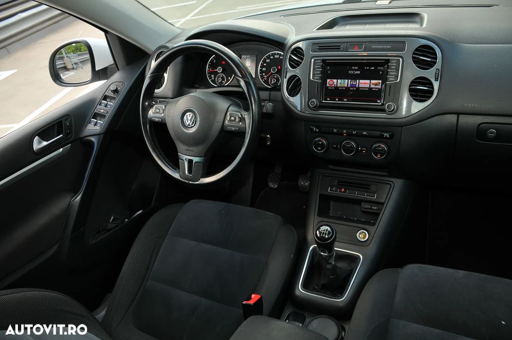 Volkswagen Tiguan 2.0 TDI SCR 4MOTION BlueMotion Technology Highline - 4