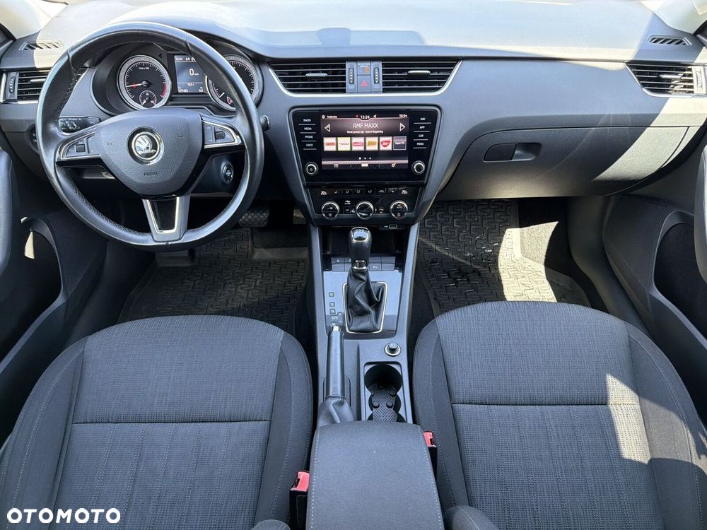 Skoda Octavia 2.0 TDI SCR Style DSG - 20