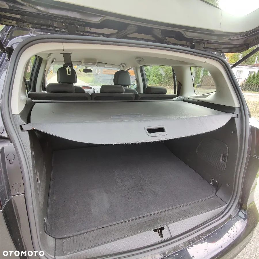 Opel Zafira - 37