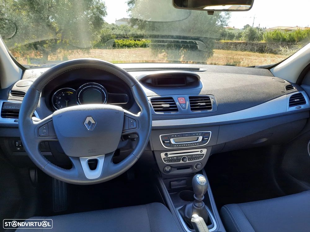 Renault Mégane Sport Tourer 1.5 dCi Dynamique - 2