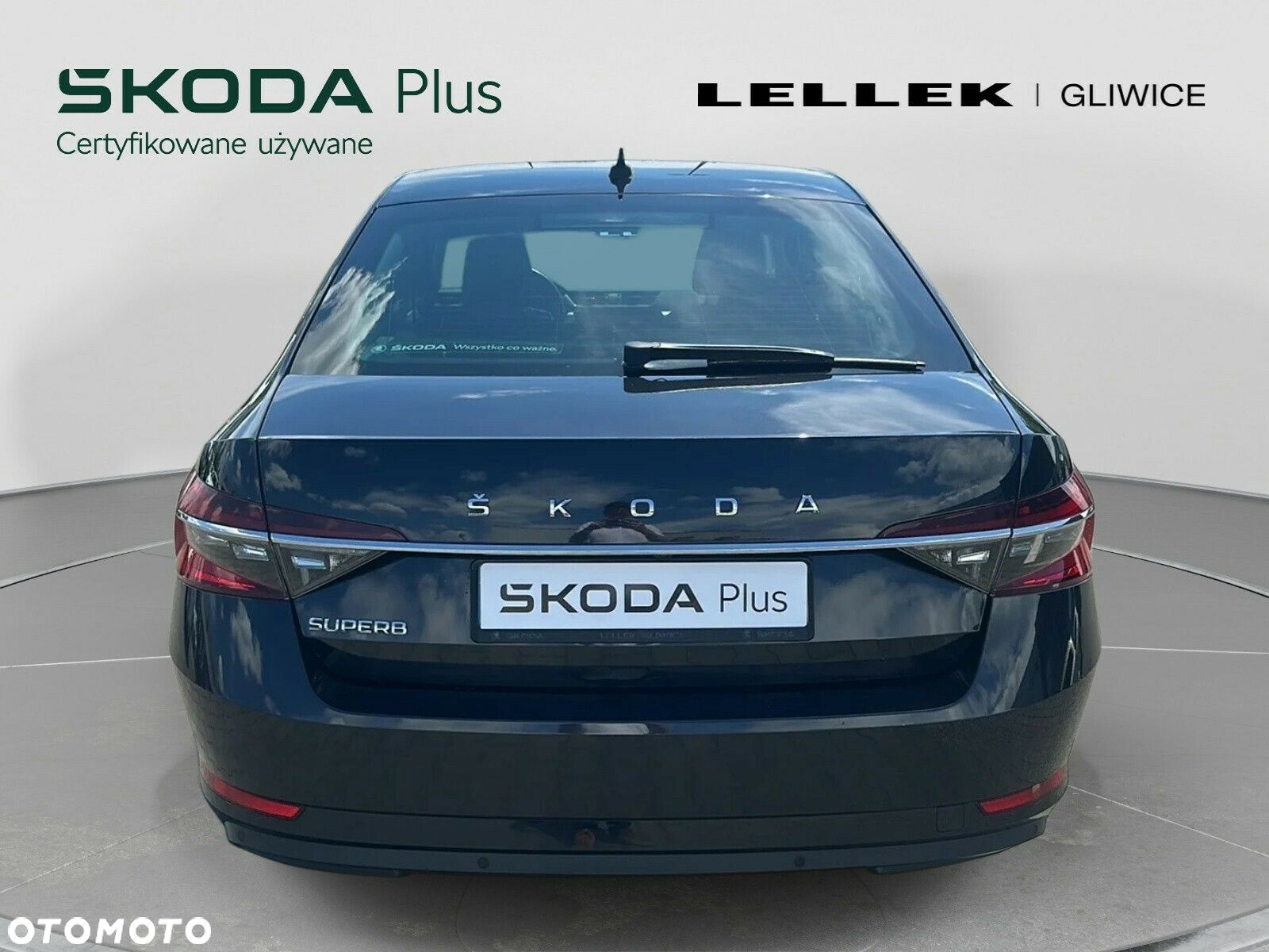 Skoda Superb 2.0 TDI SCR Style DSG - 8