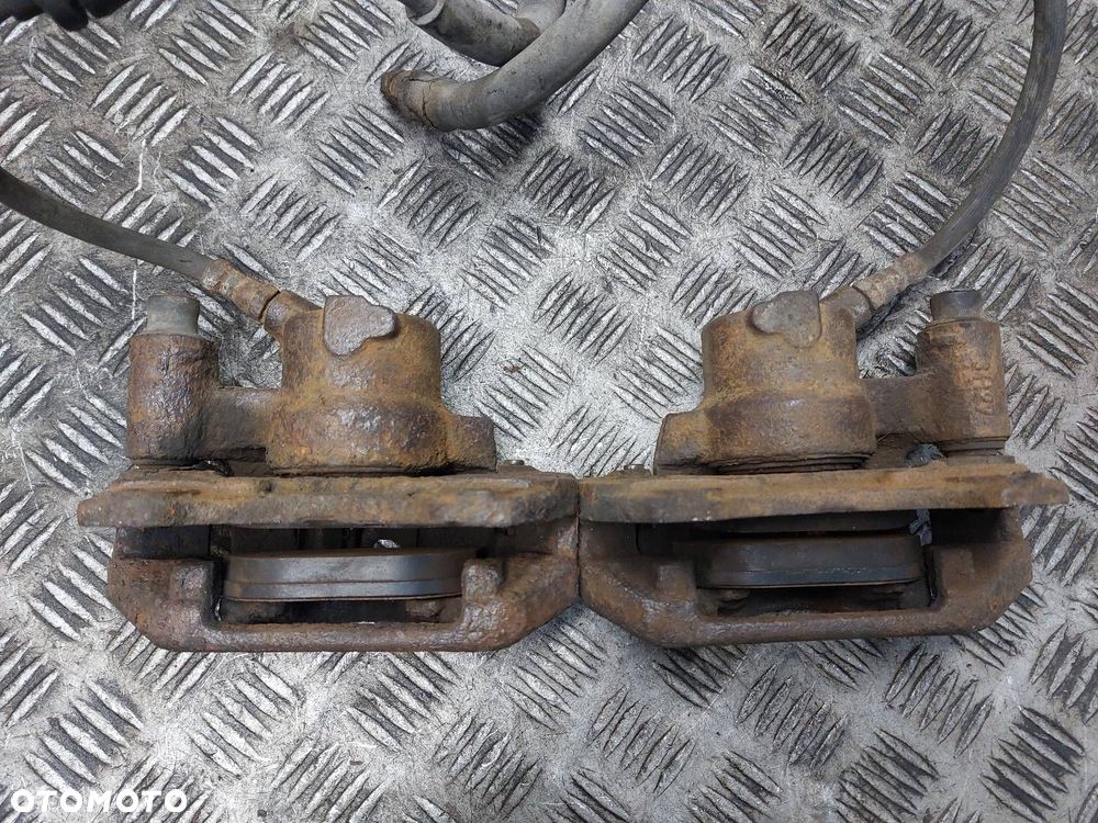 TARCZE HAMULCOWE PRZÓD + KLOCKI + ZACISKI FIAT PANDA II 1.1 8V - 6