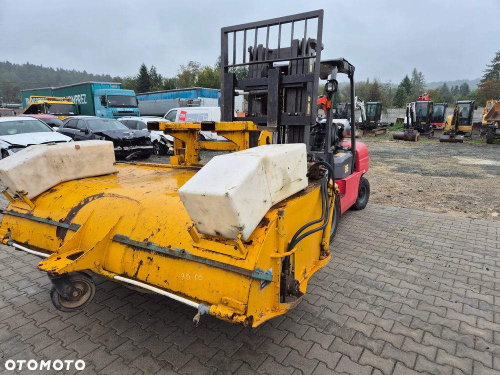 JCB JCB 500 Zamiatarka ładowarka teleskopowa - 1