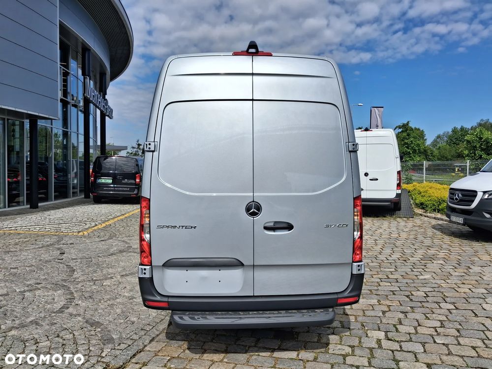 Mercedes-Benz Sprinter 317 CDI - 6