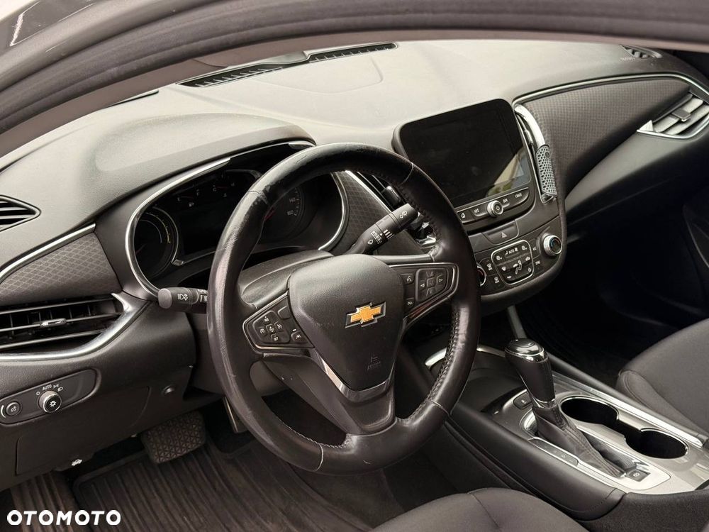 Chevrolet Malibu - 5