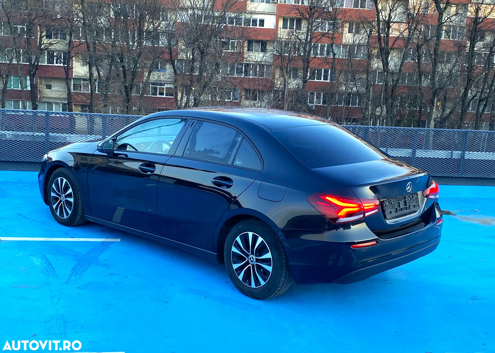 Mercedes-Benz A 180 7G-DCT - 8