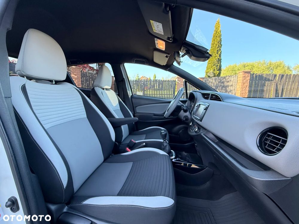 Toyota Yaris 1.33 Selection Vibe - 27