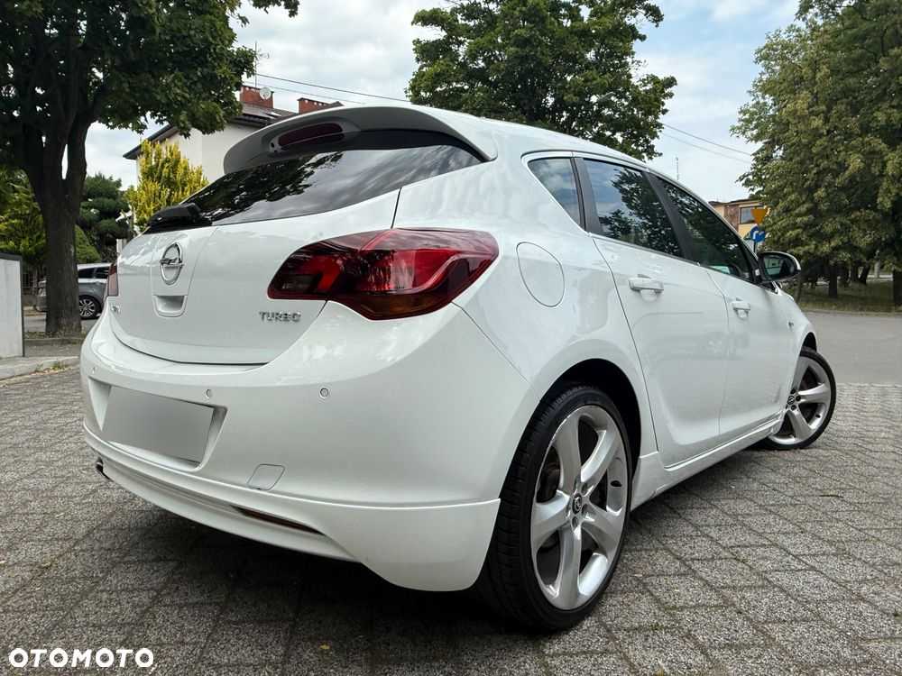 Opel Astra 1.4 Turbo Sport - 4