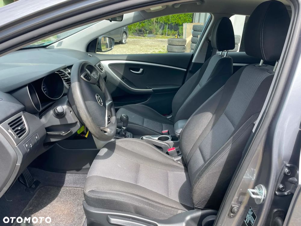 Hyundai i30 1.4 CRDi Trend - 17
