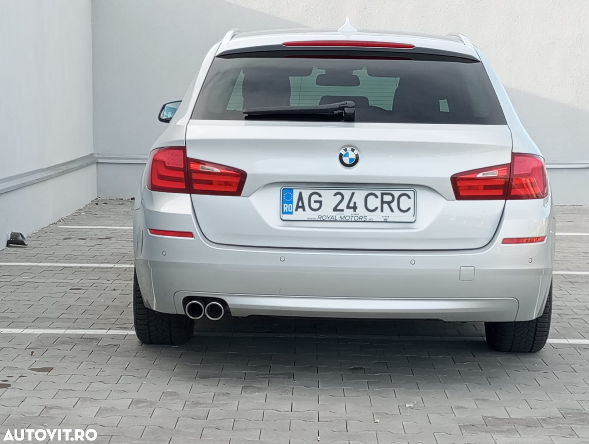 BMW Seria 5 520d Touring Aut. - 10